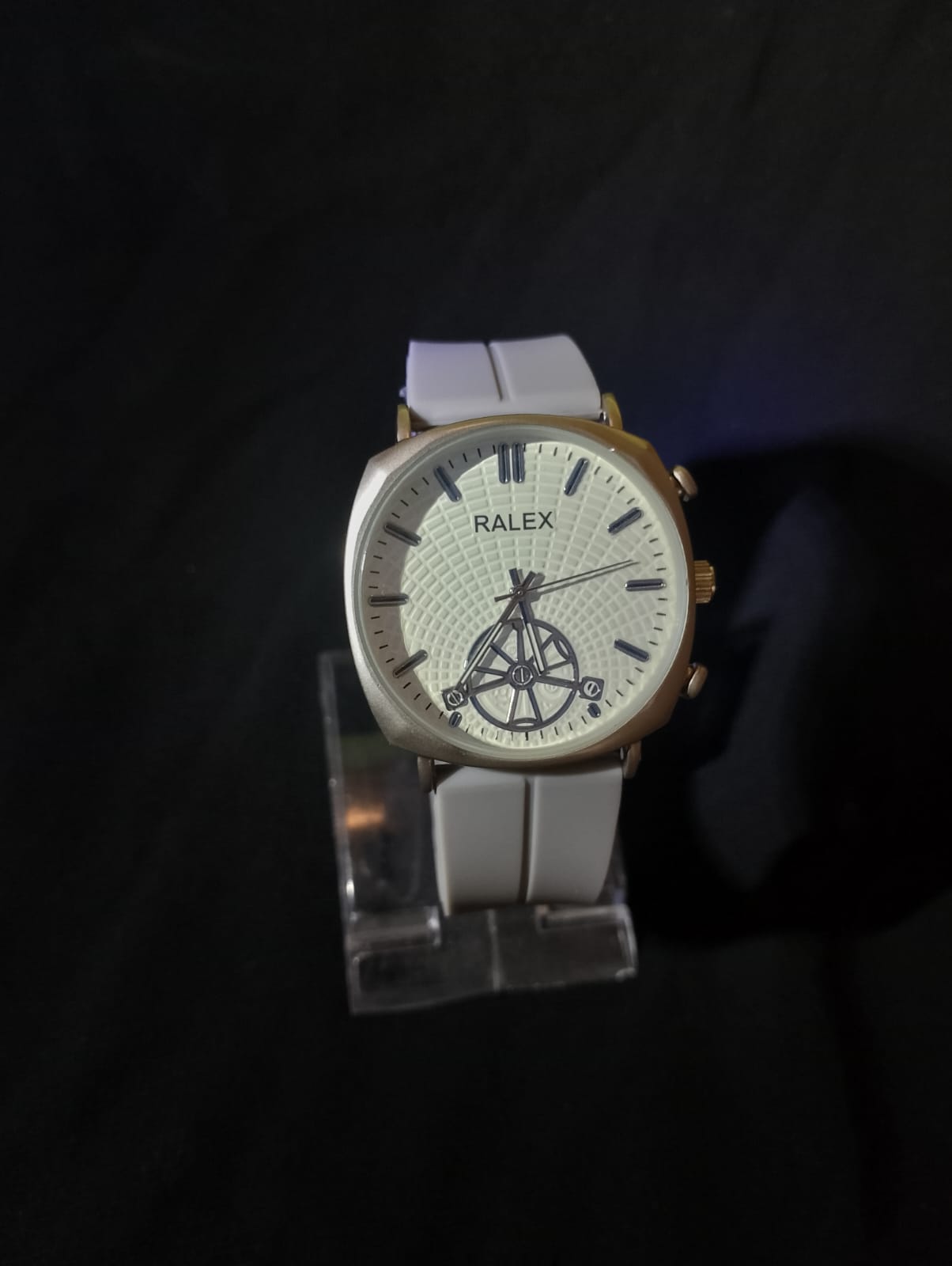 Ralex watch with silicone strap