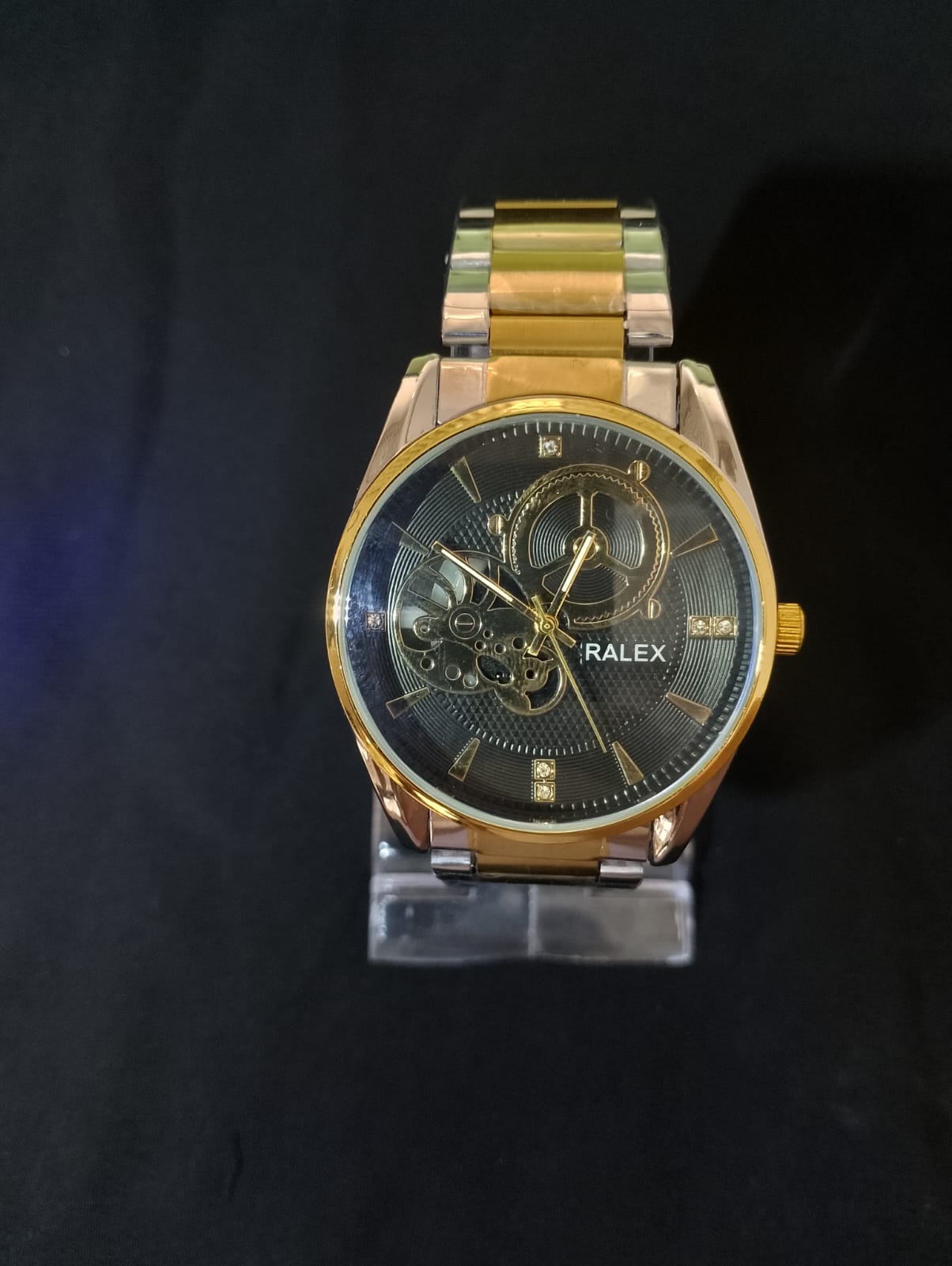 Men's premium watch ⌚