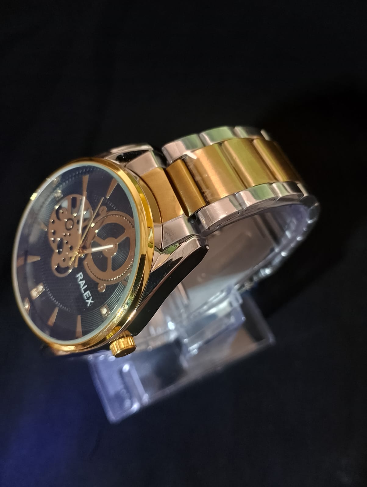Men's premium watch ⌚