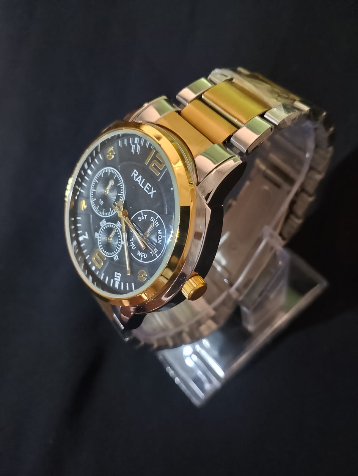 Men's premium watch ⌚